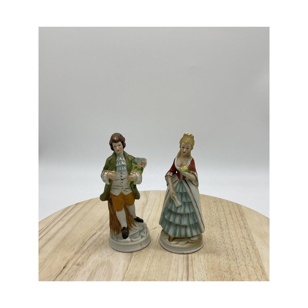 Vintage Porcelain Colonial Couple Figurines Man Woman 18th‎ Century Home Decor